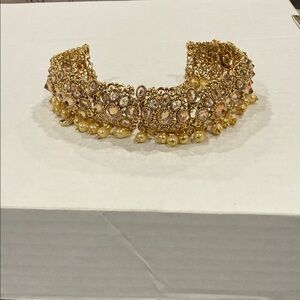 Gold Filigree Kundan Choker Necklace with Pearl Drops